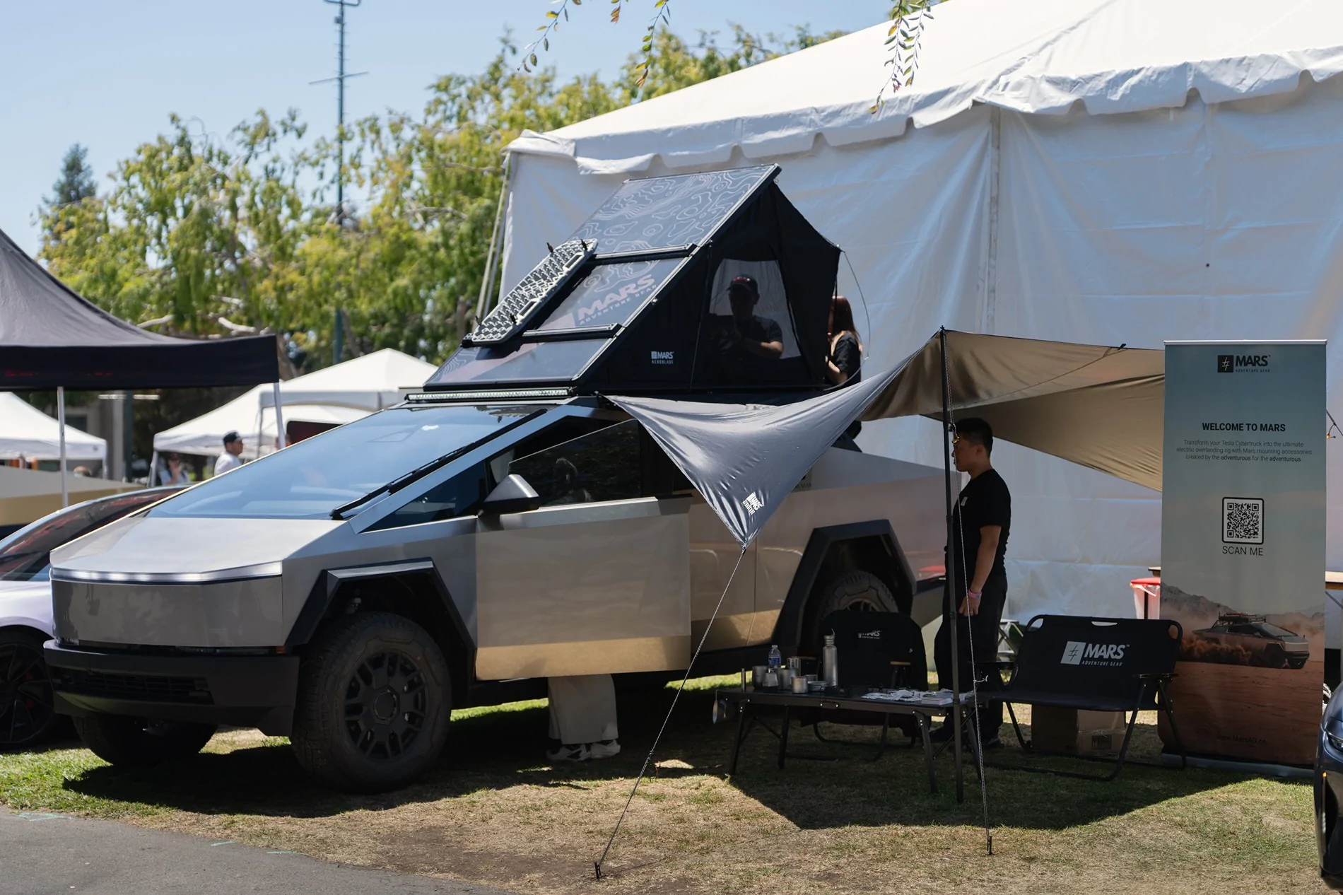 Tesla Cybertruck Mars Adventure Gear @ X Takeover 2025 1753808270233-pc