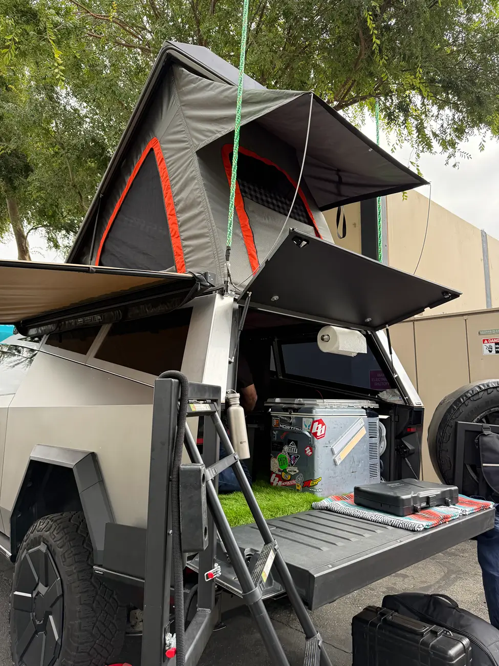 Tesla Cybertruck Mars Adventure Gear @ X Takeover 2025 1753808589980-sl