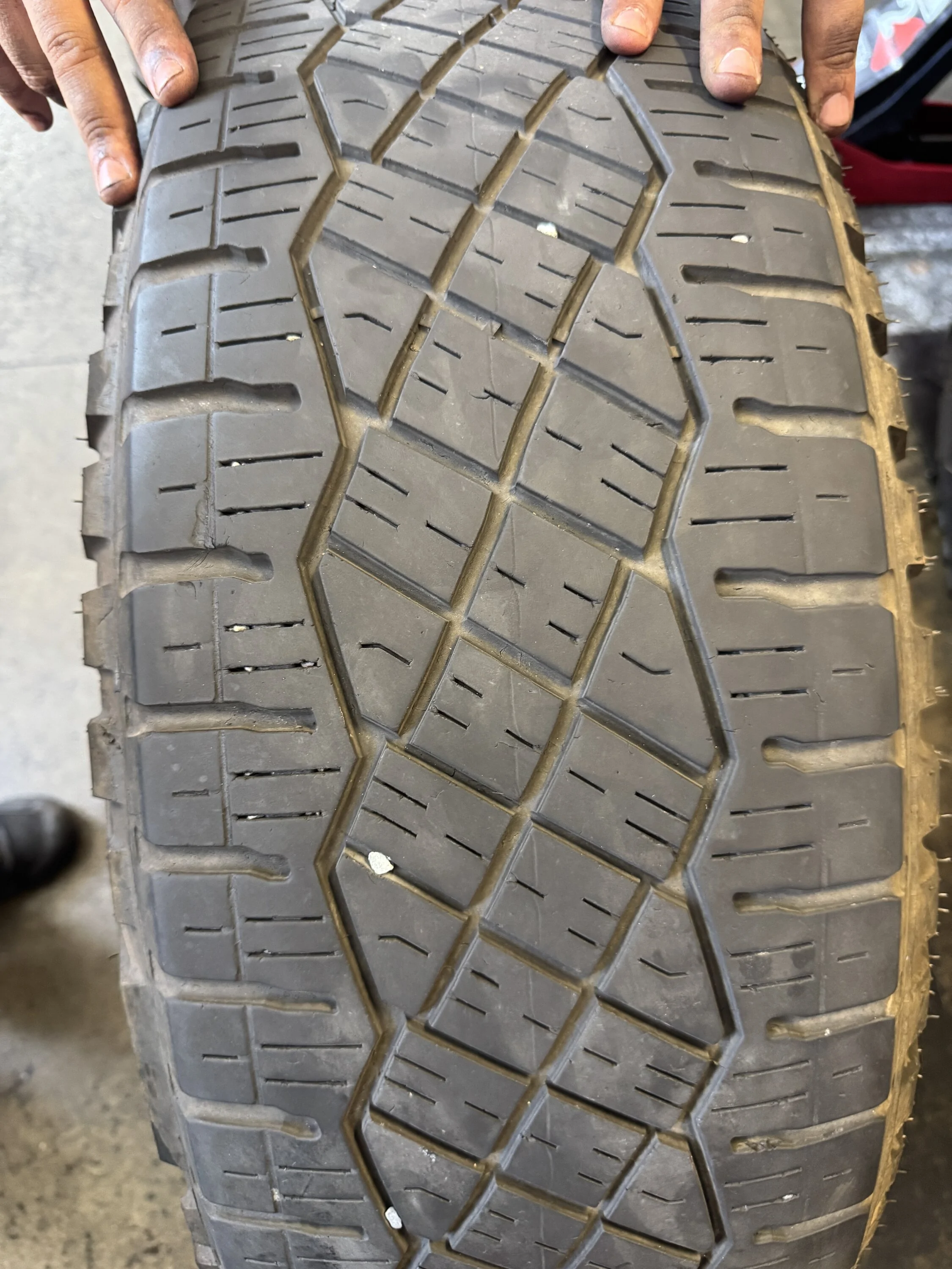 Tesla Cybertruck Question about OEM tire IMG_5400