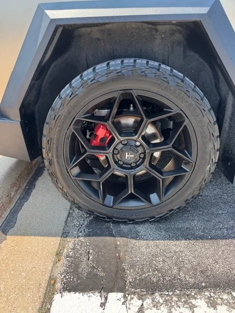Tesla Cybertruck CT7 24" Fully Forged Lightweight Cybertruck Wheel and Tire Package Wheel 4