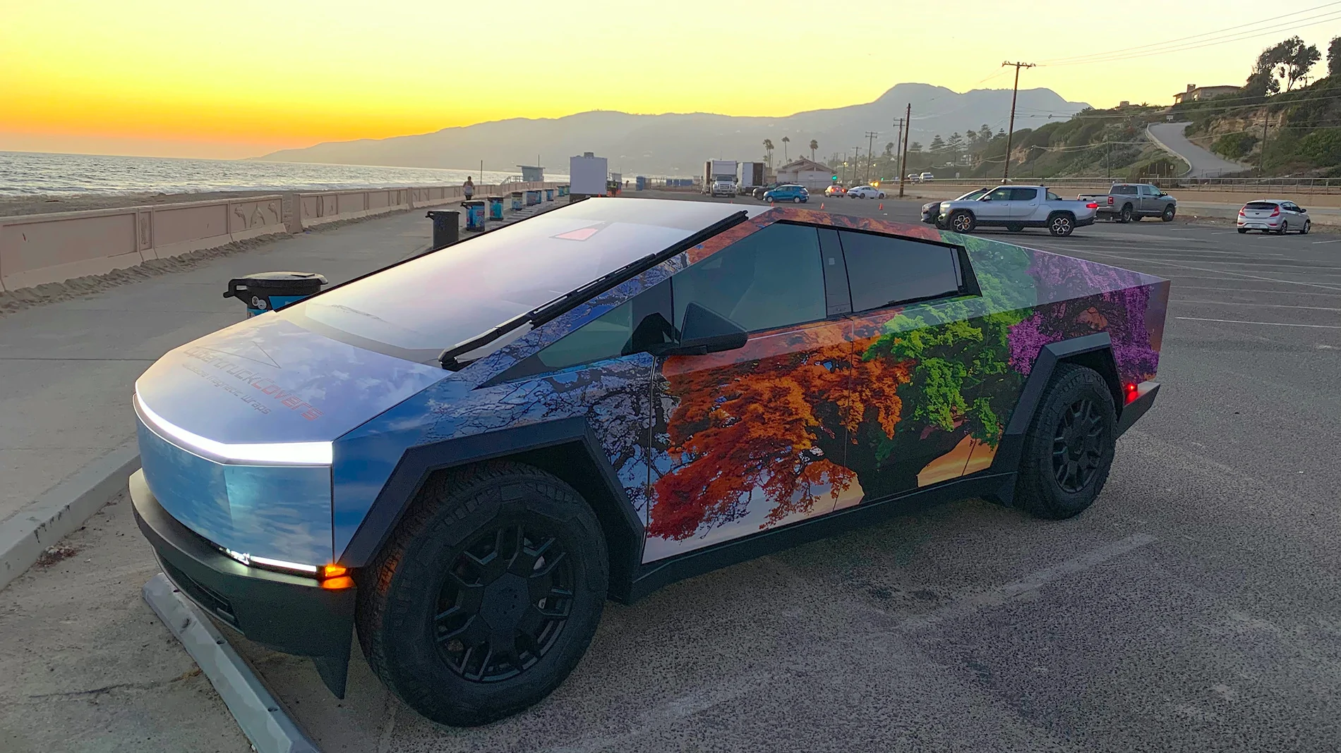 Tesla Cybertruck Magnetic Wraps at X Takeover (Video & Pics) [CybertruckCovers] IMG_5202