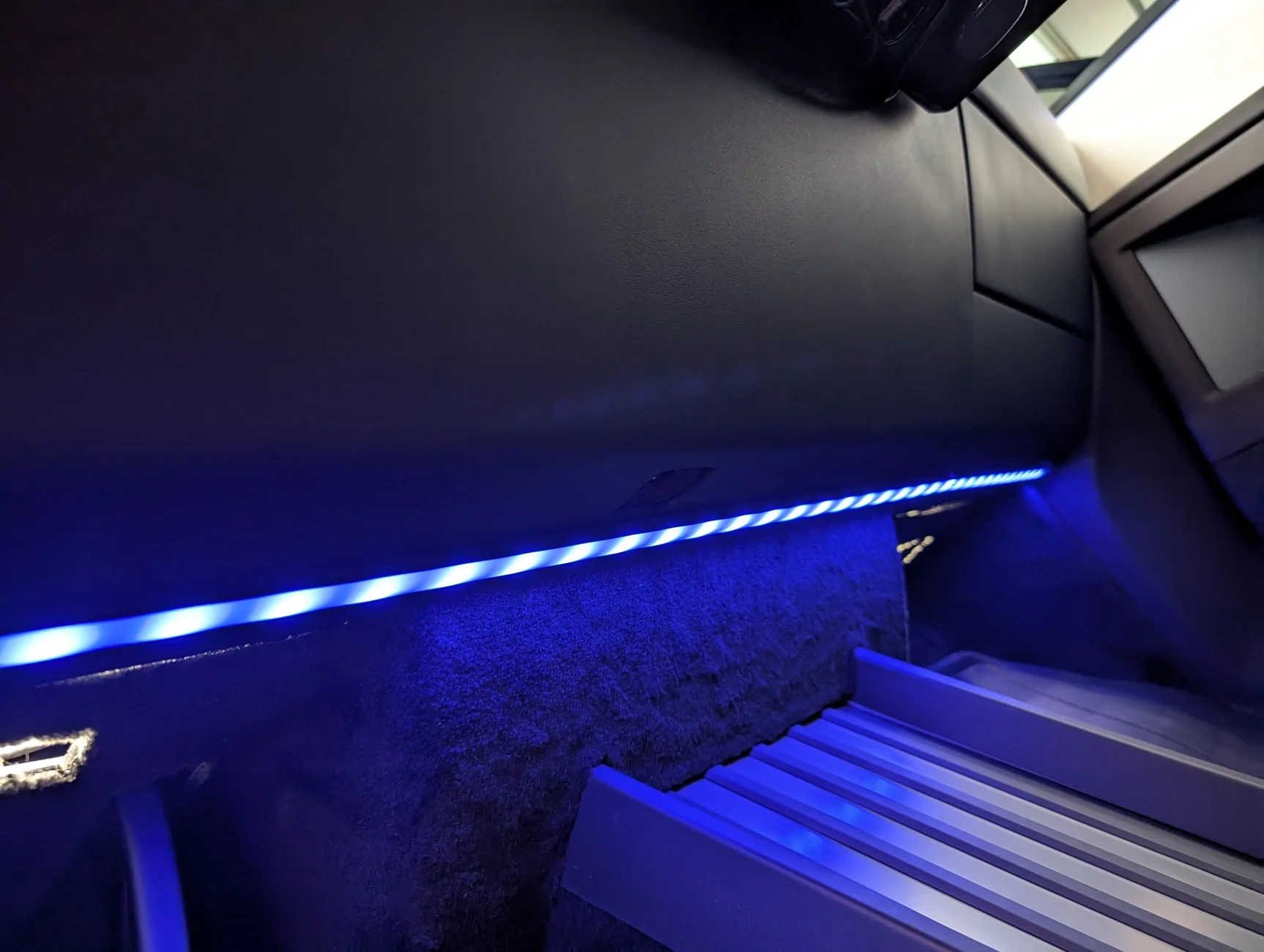Tesla Cybertruck USB Powered Storage and Footwell Lights PXL_20250730_142129375