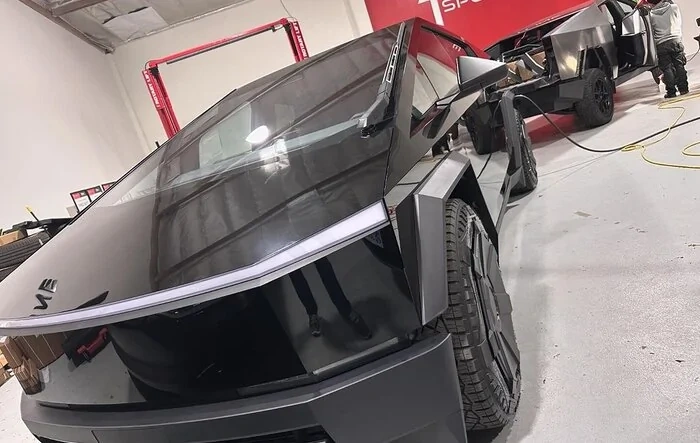 Gloss Black Wrap on Cybertruck 😍