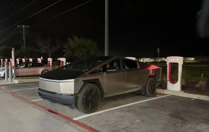 Cybertruck Highway Range Test (Dual-Motor AWD) -- Run Until Battery Empty (by Out Of Spec)