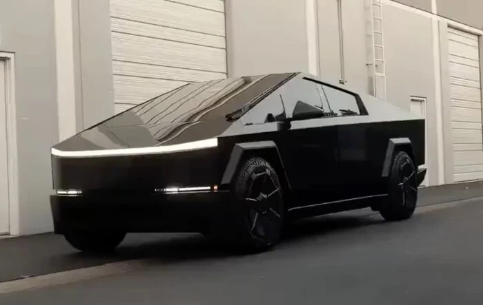 Platinum Black Wrap Cybertruck