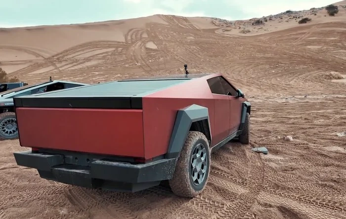 Took The CYBERTRUCK Offroading in Baja Mode (but had Issues / Error Codes) to King of Hammers
