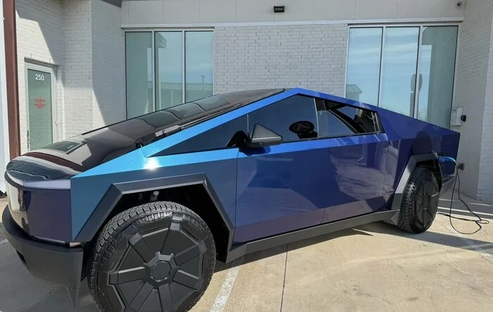 Gloss Nebula Blue Cybertruck - Vinyl Wrap