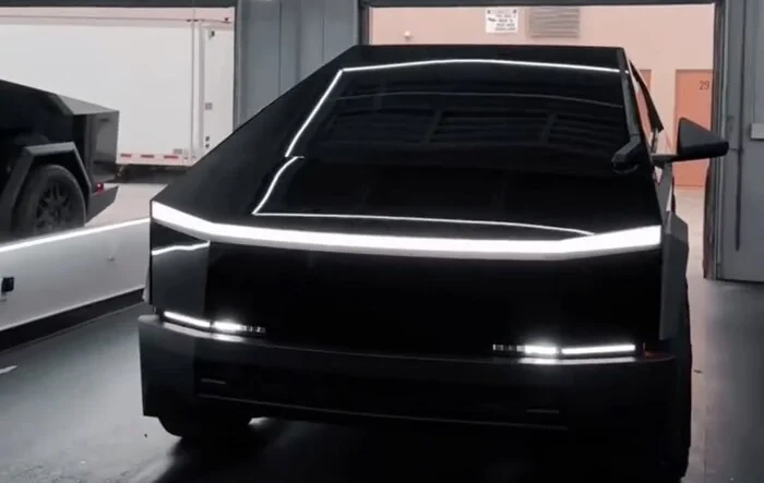 Metallic Gloss Night Sky PPF on Cybertruck (Gloss Black)
