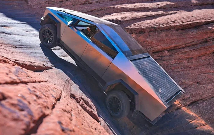 Cyberbeast and Cybertrucks climb Hells Revenge, Moab (on factory A/T tires)