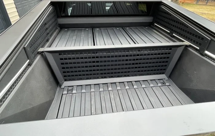 Accessories installed: Molle Vault Cargo Divider + Vault Cargo Bins (Dimensions Inside) + Wheel Center Caps