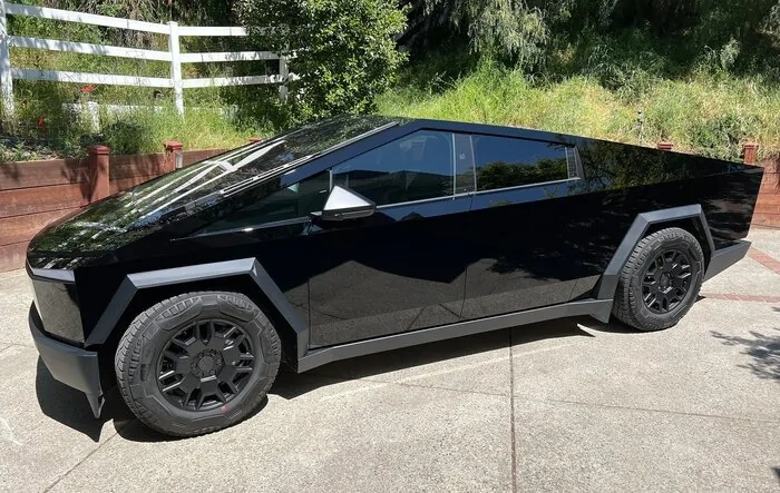 STEK Dynoblack Gloss PPF + Ceramic Coating + XPEL tint