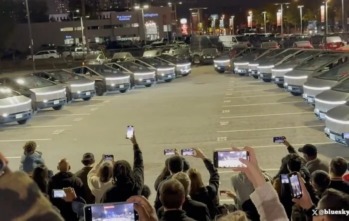 Canada Cybertruck deliveries begin w/ launch party in Toronto (10/4/24)