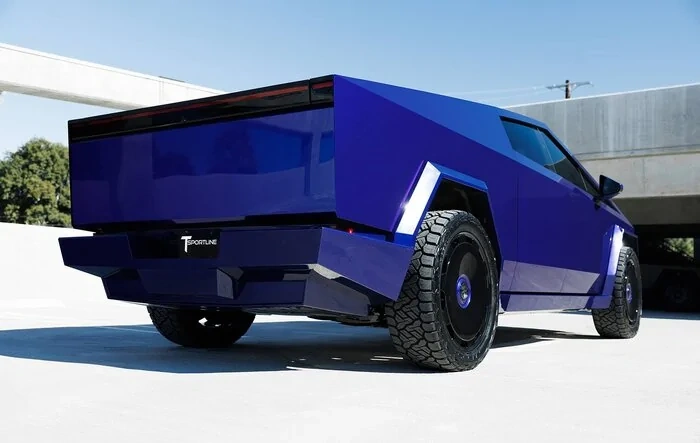 New TMaxx Metallic Electric Blue PPF & Color Matched (Painted) Bumpers, Trim and 24" CTM wheels - T Sportline