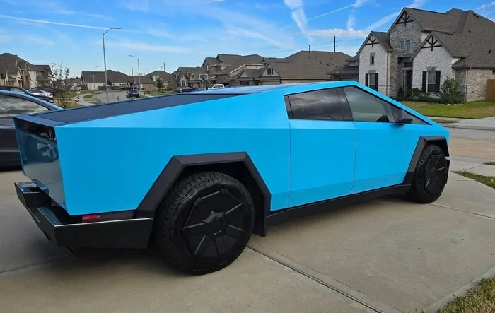DIY Sky Blue PPF from TWRAPS installed