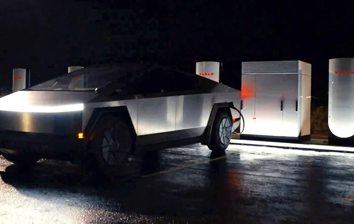 Cybertruck can now charge up to 325kW on select V4 Superchargers!