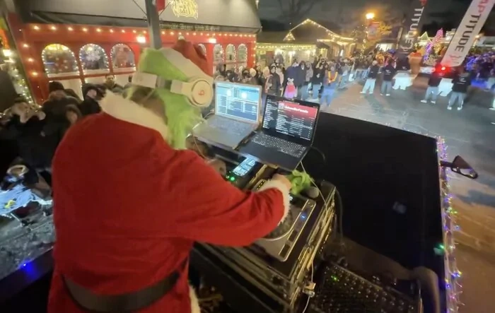 Christmas Cybertruck Parade w/ DJ Grinch Utilizing Powershare 🎅