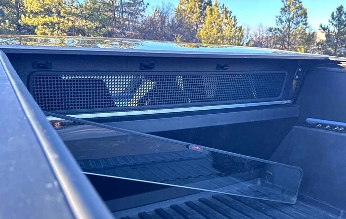 Breezer Rear Window Replacement System for camping / sleeping in bed! 💨 Pumps cabin air into bed vault