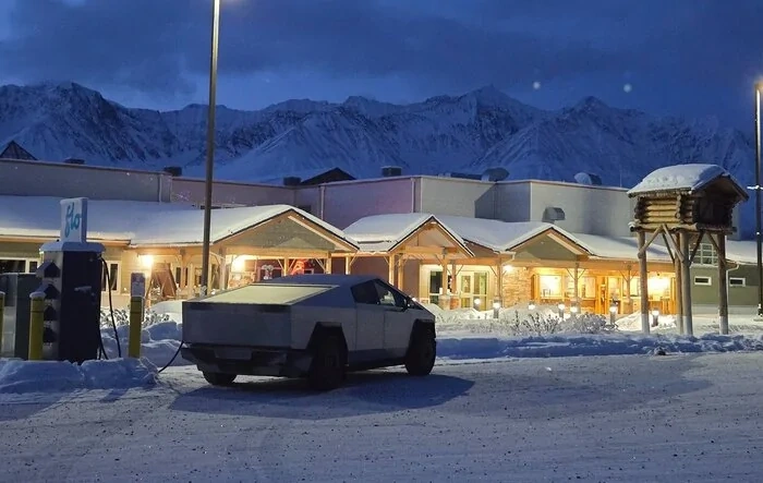 🥶 The ultimate winter test: Yukon Cybertruck solstice trip