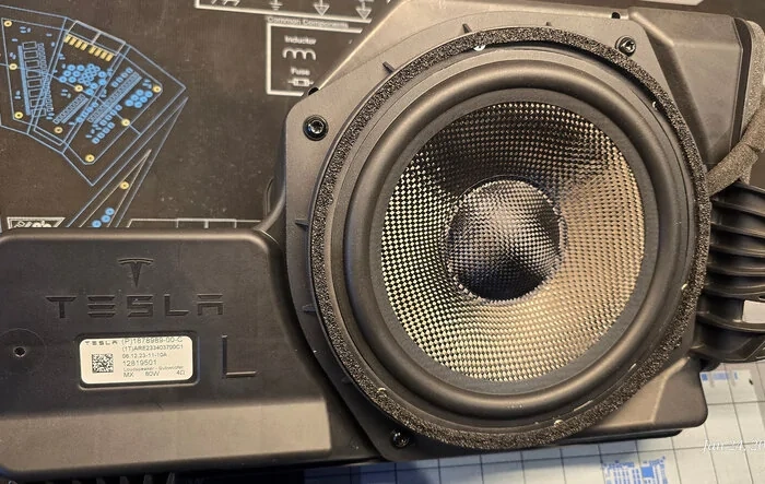 Light Harmonics upgraded speakers (Subwoofer/Woofer/Midrange/Tweeter) for Cybertruck