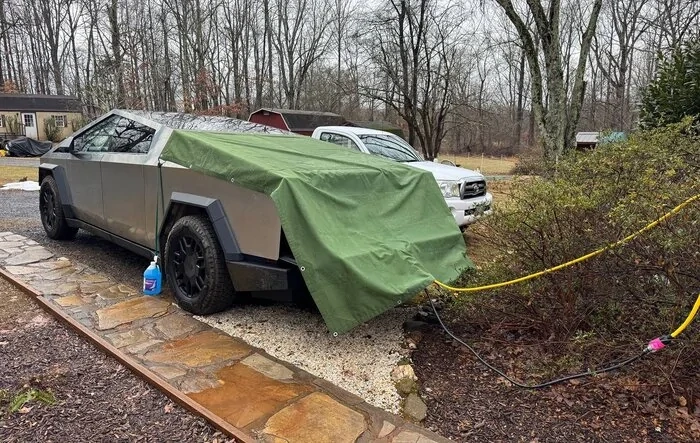 "Thank You, Elon" said my wife as she became a CT fan during power outage
