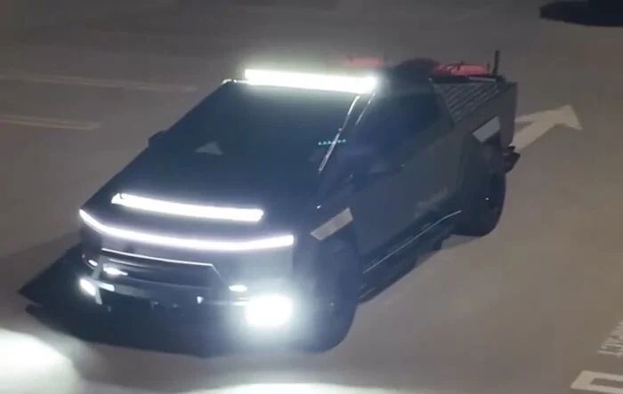 UP Invincible Light Bar (50" double row LED) and puddle lights in action!