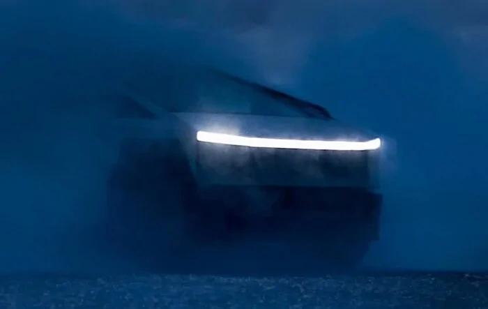 [UPDATE: Turned out to be false 😔]: Matrix Adaptive Headlights coming to Cybertruck says Tesla VP of Vehicle Engineering