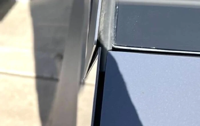 PSA check your CT: loose nut front trim pieces detaching - Service Scheduled - Resolved