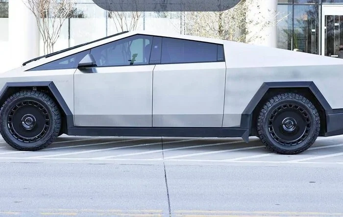 Atomic Wheels: Style AWD for Cybertruck! 20"-24" Sizes