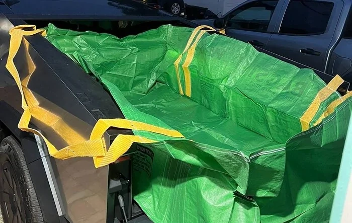 Heavy Duty Bed Liner - DIY hack using "Bagster - Dumpster in a Bag"