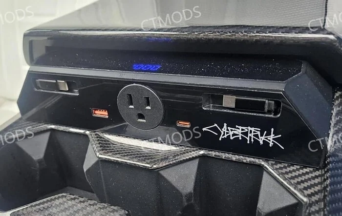 🚨Win a NEW Cybertruck Multi-Ports USB Hub for Your Beast from CTMODS! (Only 5 Winners)