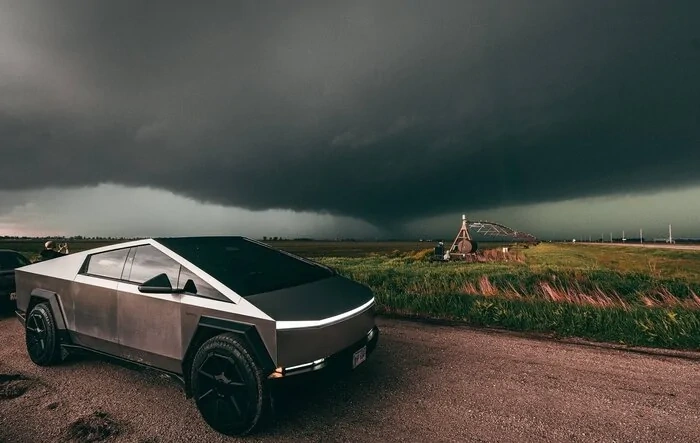 Cybertruck + Tornado