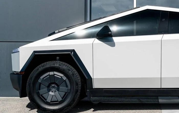 Pure PPF Satin Ballon White Cybertruck wrapped by One of One