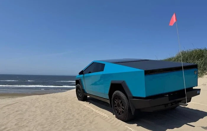 Sand dunes, off-road, NW road trip