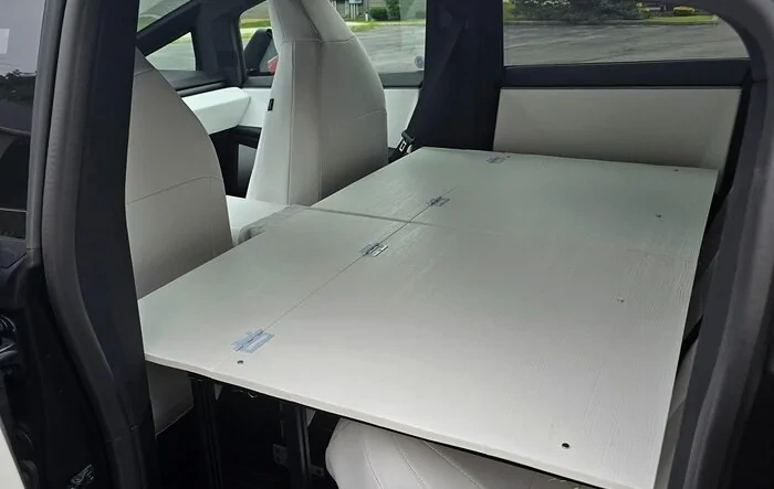 Camp Mode (DIY sleeping platform) for the Cybertruck cabin!