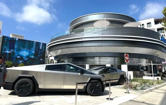 Cool fact: Tesla Diner is made from recycled Cybertruck steel