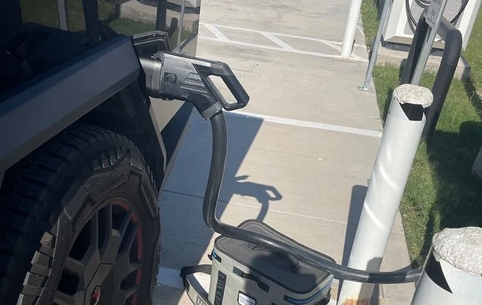 Fort Worth to Ruidosa NM trip. Lesson learned from fried CCS charger adapter