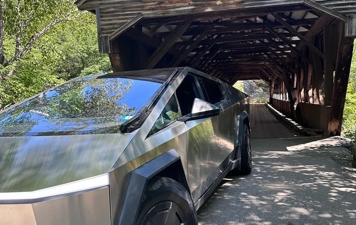 First Road Trip in the Cybertruck – Kancamagus Smiles, FSD, and a Quick Question