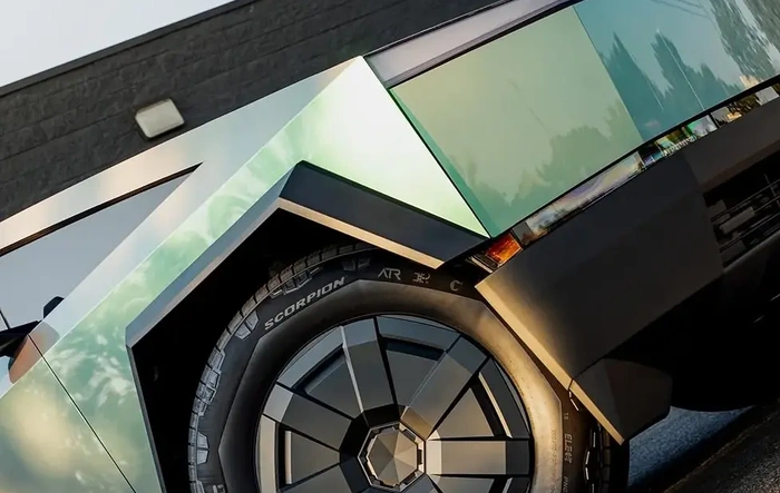 Pure PPF Mystic Green Cybertruck by Simple Details
