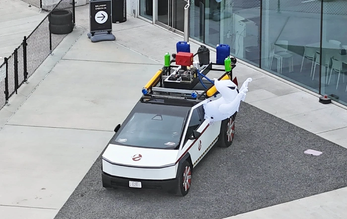Ghostbusters Cybertruck debut at Tesla Halloween Event