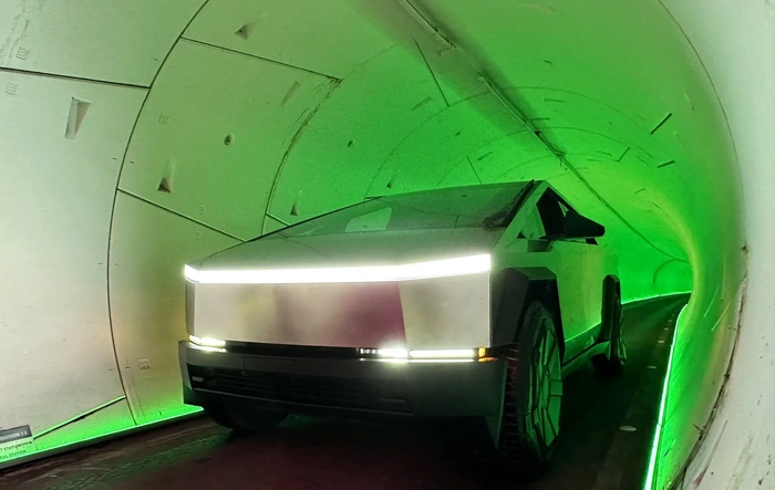 Cybertrucks now servicing the Las Vegas Loop Boring Tunnel
