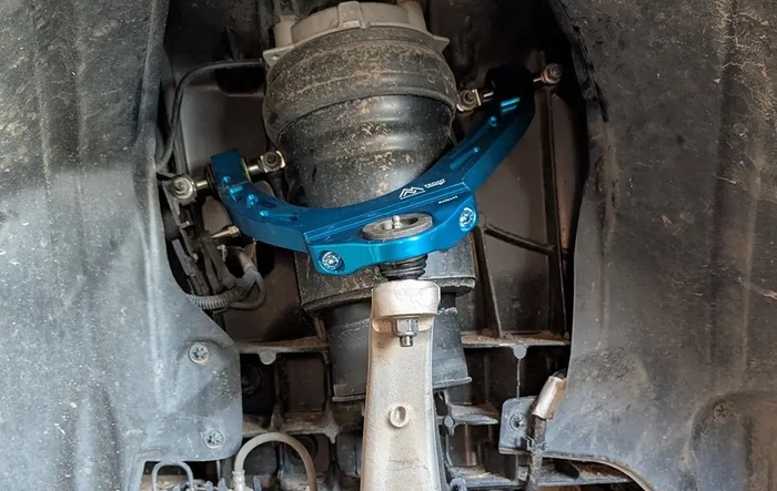 Big Mother FUCA (forward upper control arms by Mountain Pass Performance)!
