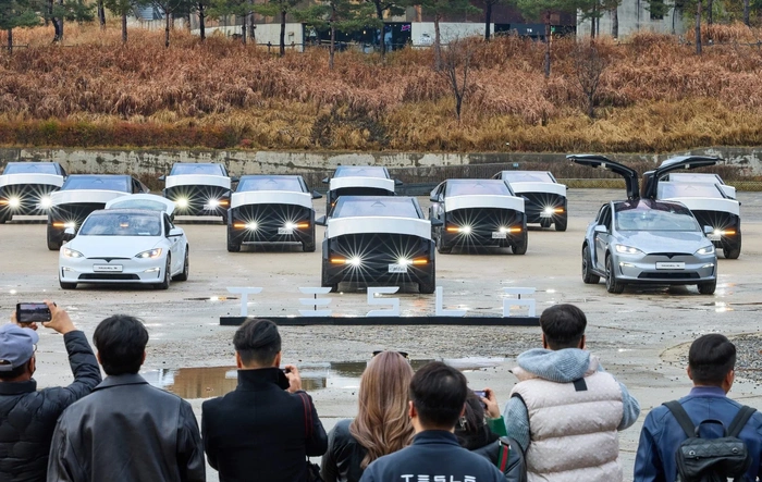 South Korea Cybertruck deliveries have begun!
