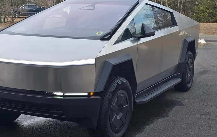 Cybergear Running Boards Installed