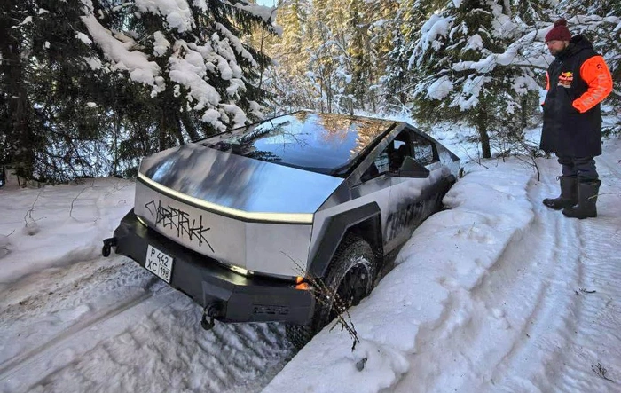 A winter trip to the forest at -23 degrees in the best truck!