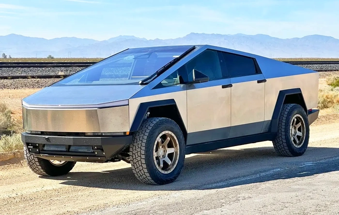 Custom Wheels from Atomic Wheels for Cybertruck - my review