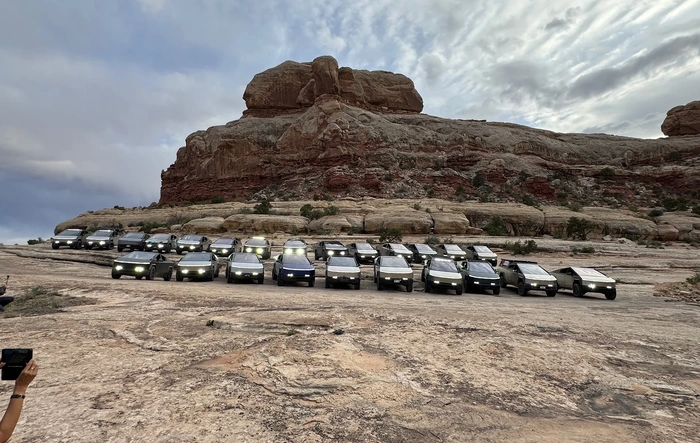 Urander x DECKED in Moab with CyberTrex Events