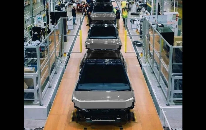 Rumor: 30 Cybertrucks to be manually built in December 2022 [ADMIN WARNING: NO POLITICS or TWITTER TALK]