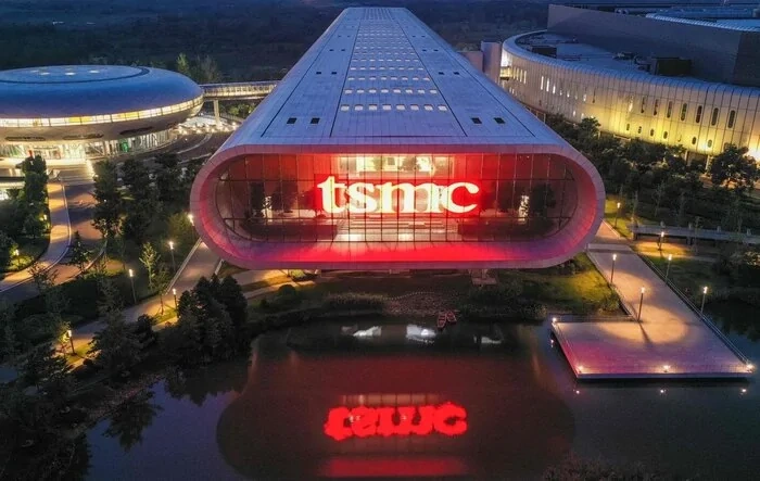 Report: Tesla to source next-gen FSD self driving chips from TSMC