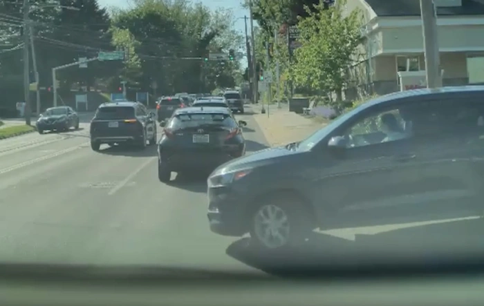 FSD performs courteous behavior