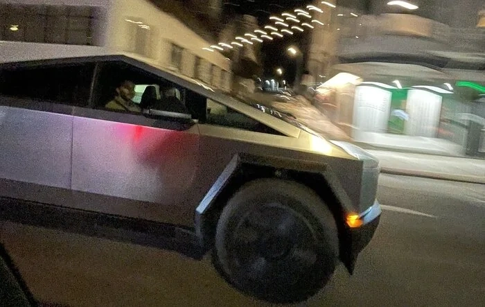 MORE Cybertruck Riding Around Downtown San Francisco at Night!